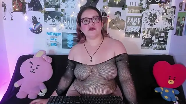 helleen21 online show from May 11, 11:44 am