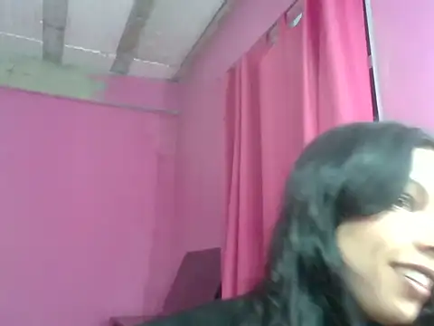 pamelaamorette online show from May 26, 1:26 am