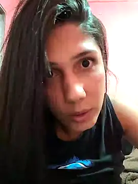 Snapshot of nessaflors2 chatting on May 13, 1:23 am nessaflors2 online show from May 13, 1:23 am