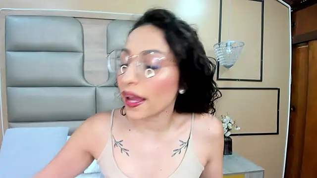 Snapshot of ANAMARIAMD chatting on July 7, 9:07 pm ANAMARIAMD online show from July 7, 9:07 pm