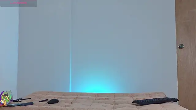 lexielancaster cr online show from May 3, 7:17 pm