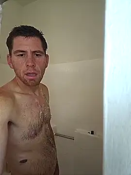 nerdyginger3036 online show from May 2, 10:04 pm