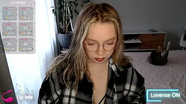 PolinaXXXXXJones online show from June 25, 1:38 pm