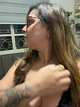 Mariiii morena online show from July 10, 9:20 am