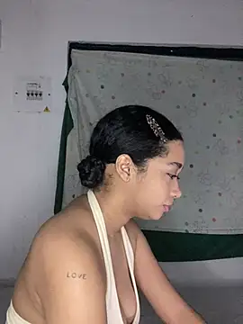  sweetSabrina- online show from May 14, 11:57 pm