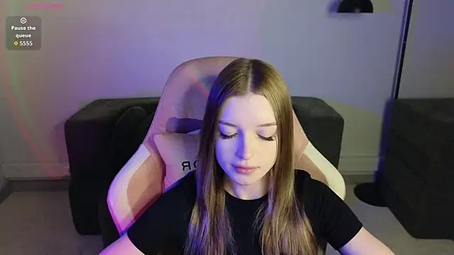 Snapshot of Eva_Th0mpson chatting on July 2, 3:23 am Eva Th0mpson online show from July 2, 3:23 am