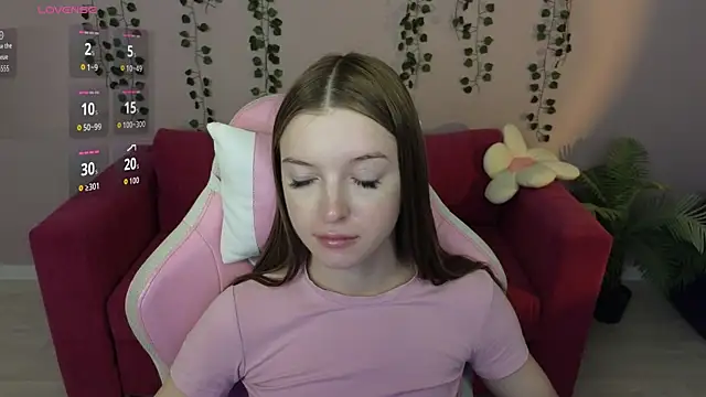 Snapshot of Eva_Th0mpson chatting on July 12, 1:06 am Eva Th0mpson online show from July 12, 1:06 am