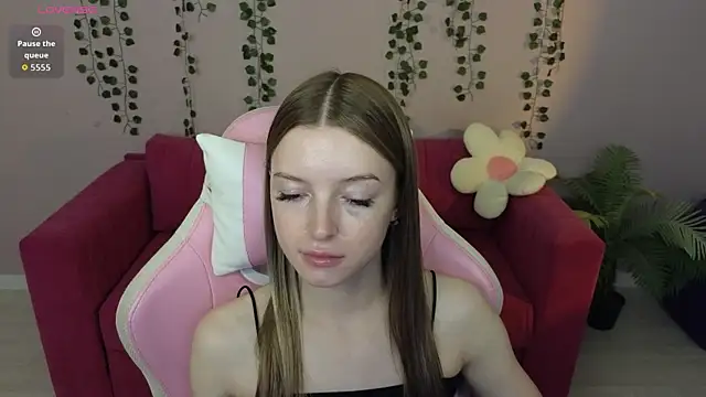 Snapshot of Eva_Th0mpson chatting on July 13, 1:05 am Eva Th0mpson online show from July 13, 1:05 am