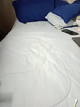 Ari vibesX online show from June 18, 5:17 am