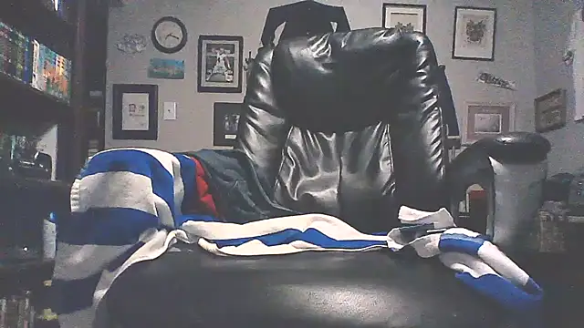 dadbod0969 online show from May 7, 2:27 am