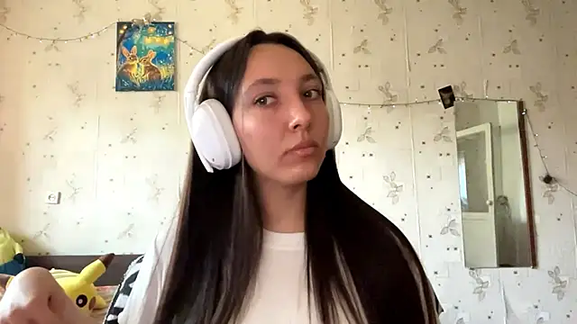SheeringGape online show from May 19, 1:32 am