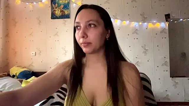 SheeringGape online show from June 7, 1:22 am