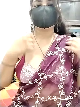 sexyy nidhii online show from June 17, 6:40 pm