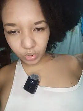 Amber Onys online show from May 12, 3:14 am
