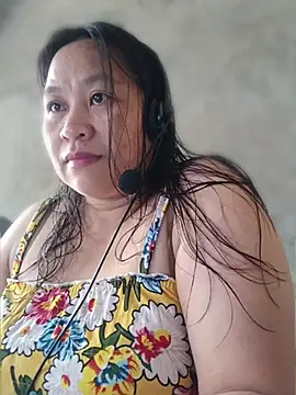 Snapshot of belove_hot43 chatting on May 25, 5:07 am belove hot43 online show from May 25, 5:07 am