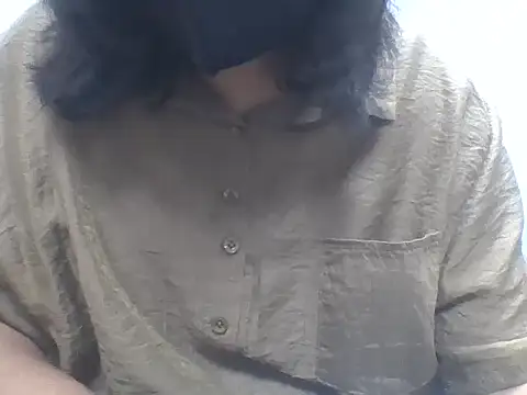 Snapshot of Harleen_Kaur07 chatting on June 3, 7:53 am Harleen Kaur07 online show from June 3, 7:53 am