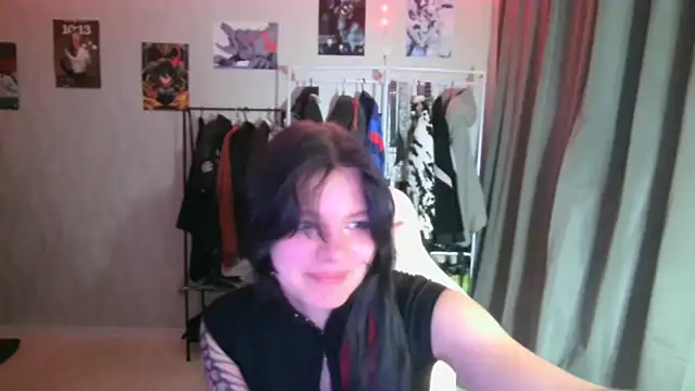 VeIvetLure online show from May 23, 6:18 pm