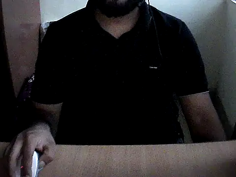 Snapshot of married_man22 chatting on May 24, 12:21 am married man22 online show from May 24, 12:21 am