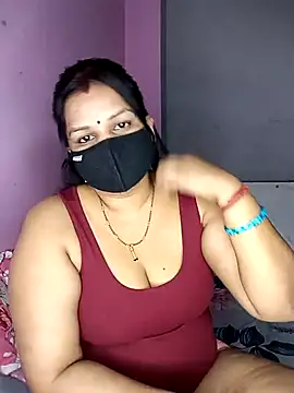 DesiHotRanix online show from May 4, 3:04 pm