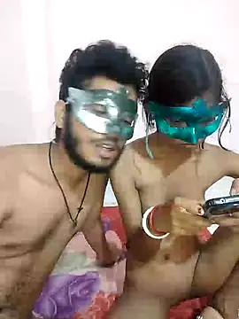 Snapshot of husband_wife_12 chatting on June 23, 5:55 pm husband wife 12 online show from June 23, 5:55 pm
