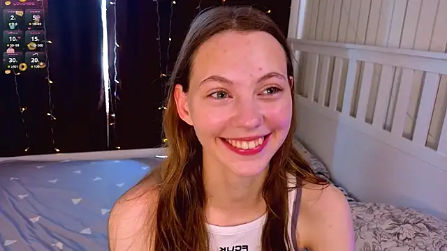HarriettKitty online show from July 13, 8:24 am