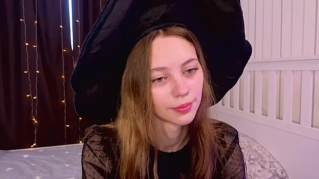 HarriettKitty online show from June 20, 8:08 am