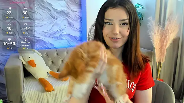 Lonny Peach online show from June 16, 3:06 am