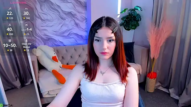 Lonny Peach online show from June 13, 3:04 am