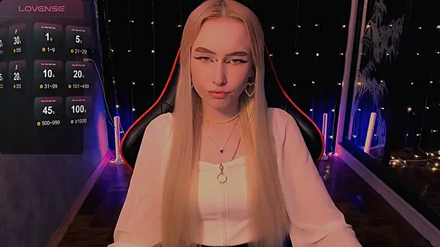 GoddessBambi online show from May 11, 9:32 am
