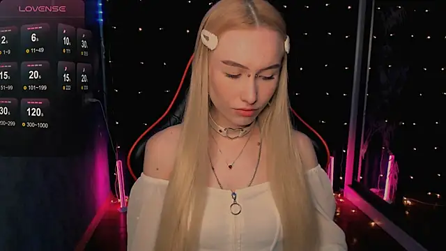GoddessBambi online show from June 29, 7:04 am
