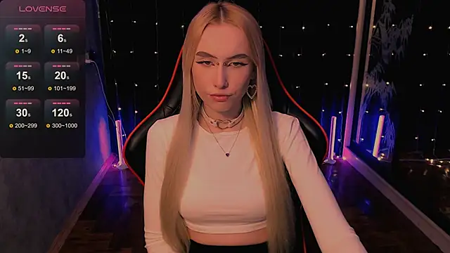 GoddessBambi online show from May 14, 9:17 am