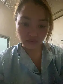 Jasmine dogy online show from May 1, 2:00 pm