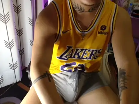 Ashtonfuckingboi online show from July 7, 10:52 am