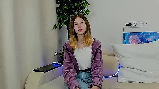 ChristiaHorde online show from May 28, 5:41 pm