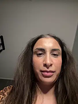 its Jasmxn online show from May 17, 11:27 pm