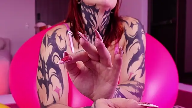 mystikdollx online show from May 5, 10:02 pm