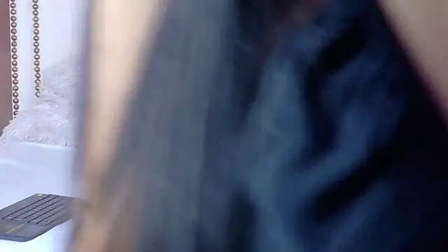 Snapshot of hanaluna_ chatting on August 3, 2:23 pm hanaluna online show from August 3, 2:23 pm