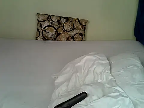 lovvelyheers online show from June 2, 8:09 pm