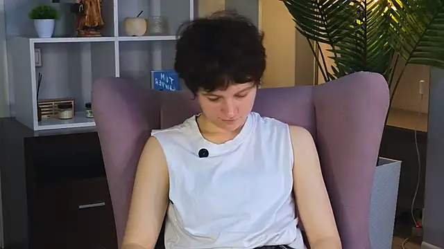 ImogeneSalemo online show from May 5, 8:50 am