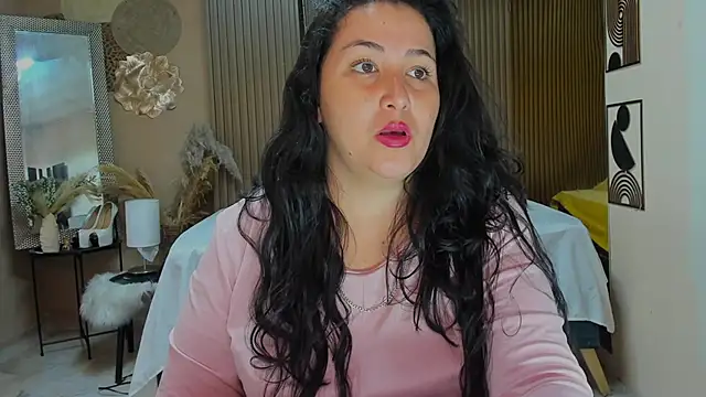 BBWLuxuryMuse online show from June 8, 11:44 am