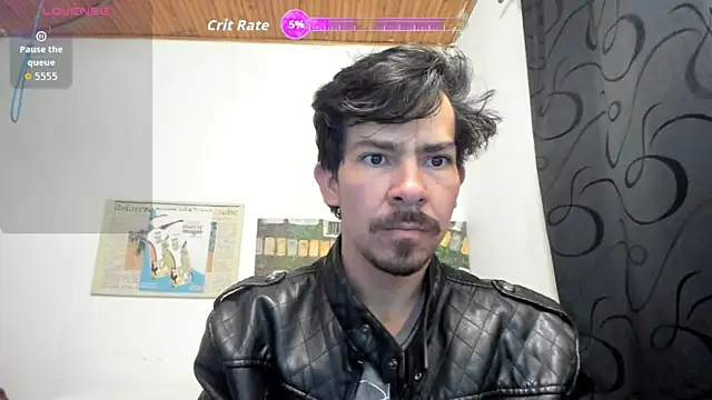 Snapshot of Piter_Drako chatting on May 7, 12:04 am Piter Drako online show from May 7, 12:04 am