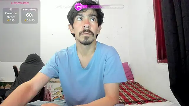 Snapshot of Piter_Drako chatting on May 27, 1:57 am Piter Drako online show from May 27, 1:57 am