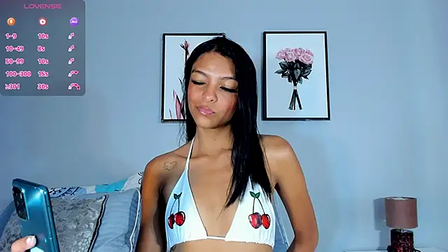Miaa ZZ online show from May 14, 12:24 pm