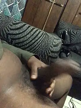 Comeifuckyoass online show from May 1, 7:52 pm