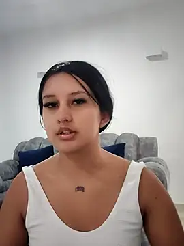 SCARLETVELVET  online show from July 25, 2:23 pm