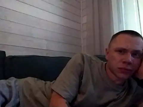 fitboyy  online show from June 25, 5:40 pm