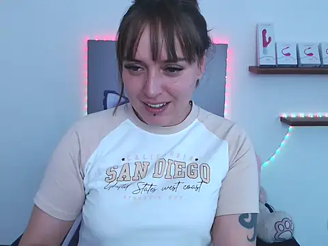 anyela bubble18 online show from May 18, 10:36 pm