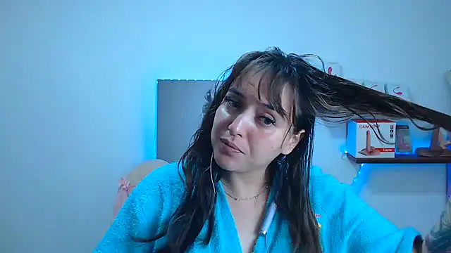 Snapshot of anyela_bubble18 chatting on July 19, 11:34 pm anyela bubble18 online show from July 19, 11:34 pm