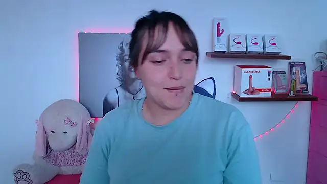 Snapshot of anyela_bubble18 chatting on July 29, 9:47 pm anyela bubble18 online show from July 29, 9:47 pm