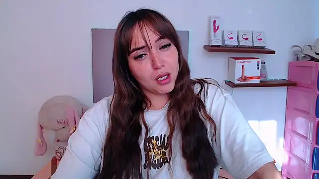 Snapshot of anyela_bubble18 chatting on June 27, 9:21 pm anyela bubble18 online show from June 27, 9:21 pm